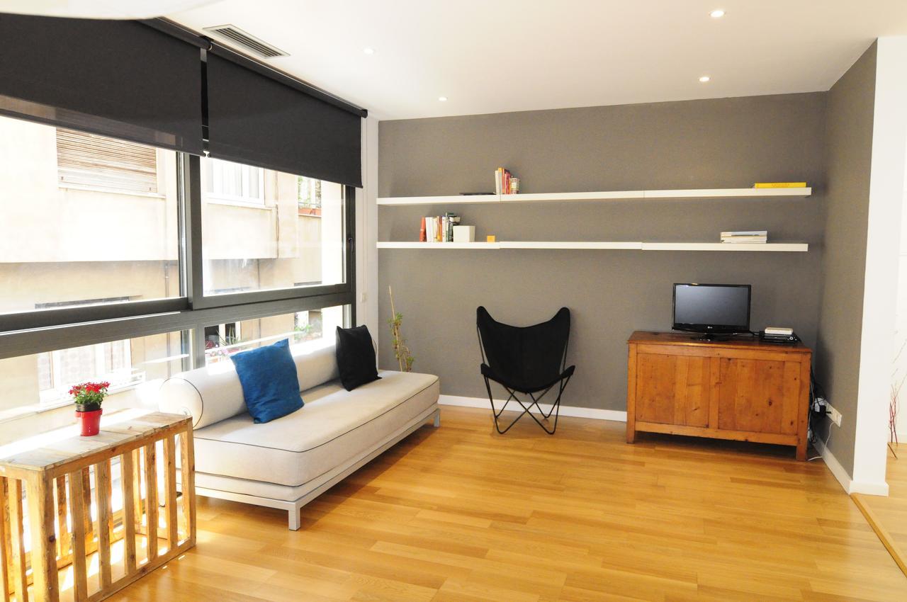 RentBCN Gracia Deluxe Apartment Barcelona Exterior foto